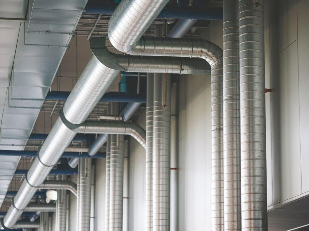instalacja rur wentylacyjnych