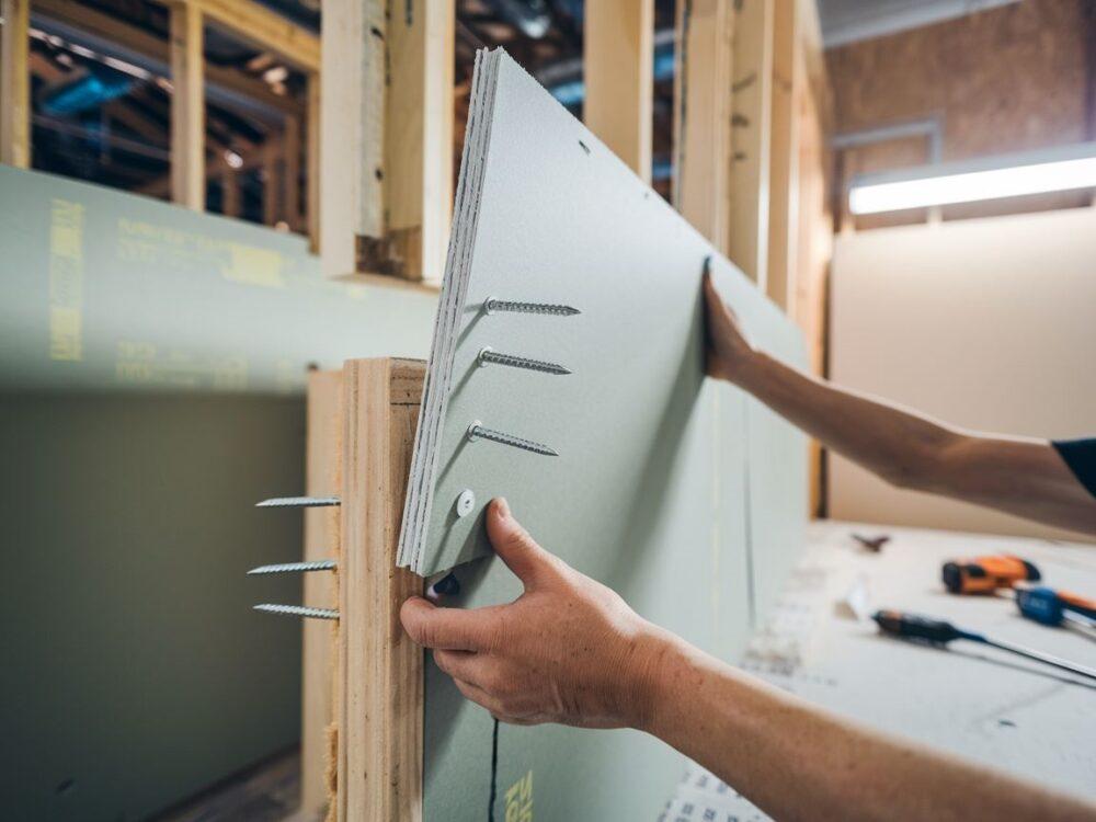 odstępy między wkrętami