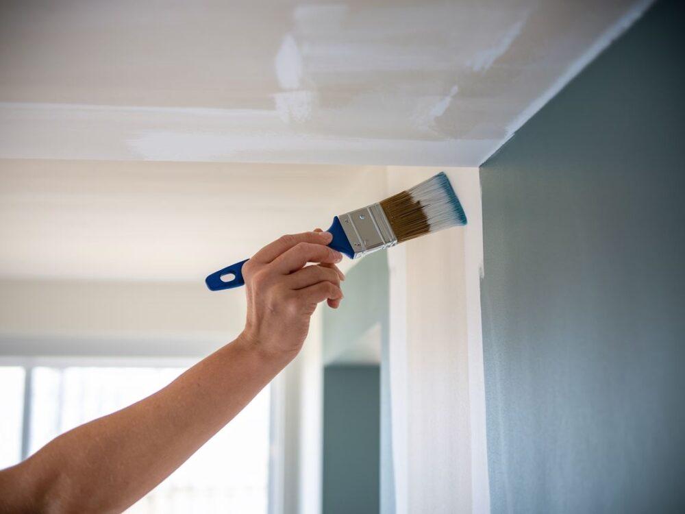 precyzyjne odcięcie ściany od sufitu